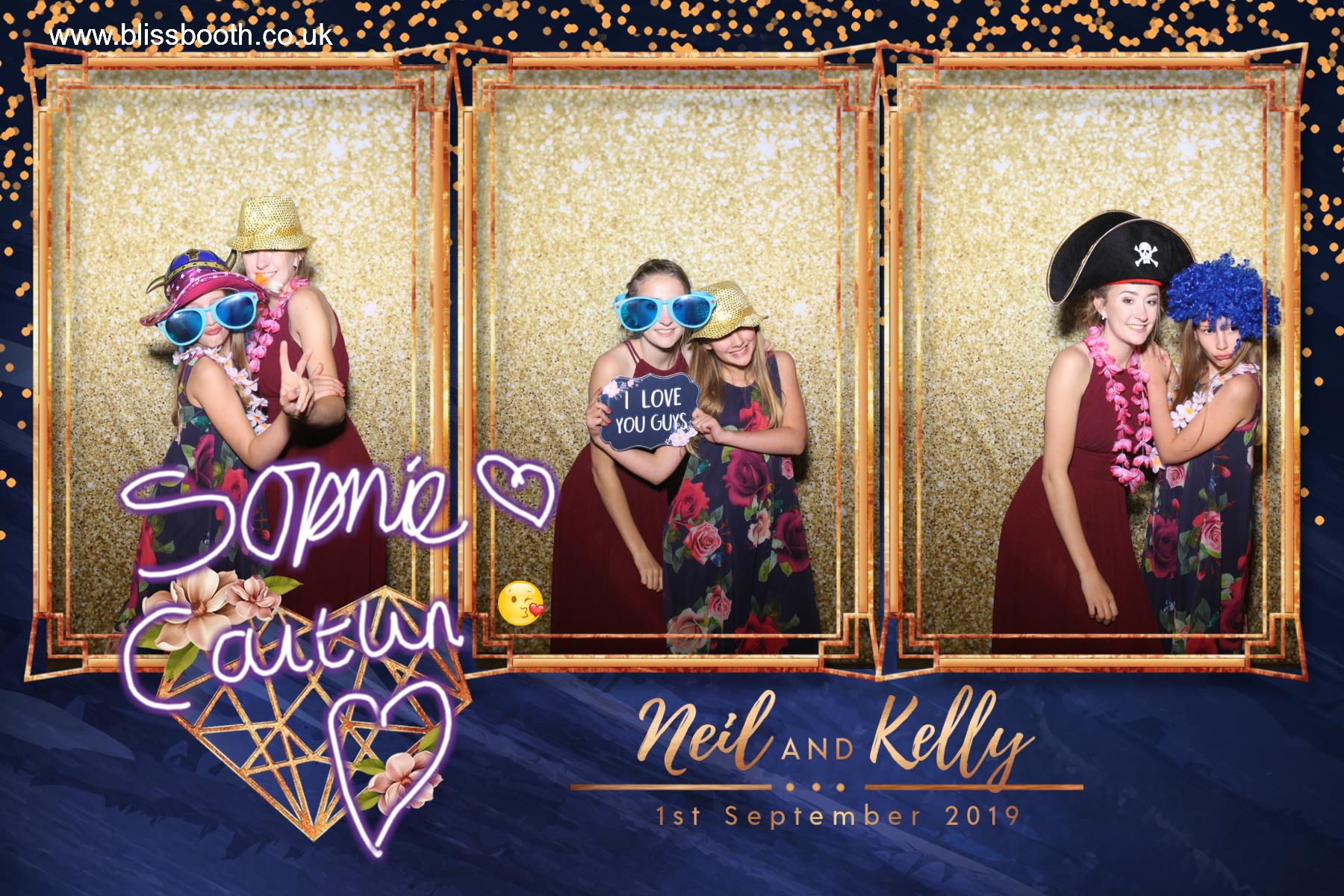 Neil and Kelly | View more photos from the event at gallery.blissbooth.co.uk/u/BlissBooth/Neil-and-Kelly